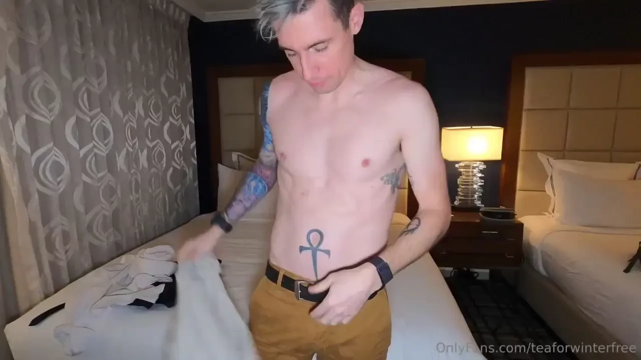 I was in between meetings all dressed up the stress was getting to me 