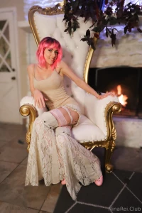 Please make a mess of me