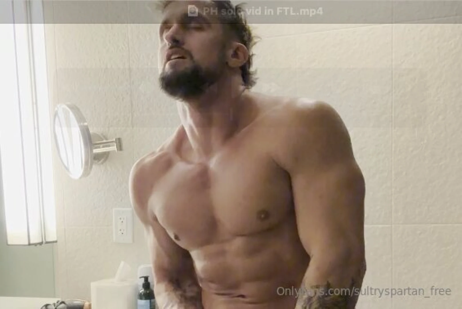 The sun down in florida got me horny walking in the room i strip down part 1 