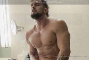 The sun down in florida got me horny walking in the room i strip down part 1