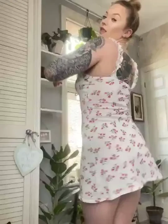 Pov you see me out in a little dress and this is your view whilst i 