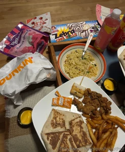 Went on a little vacation this weekend look at how much food i ate do part 4