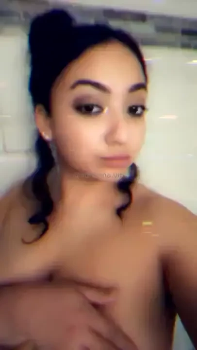 How does that song go my humps my lovely lady lumps 