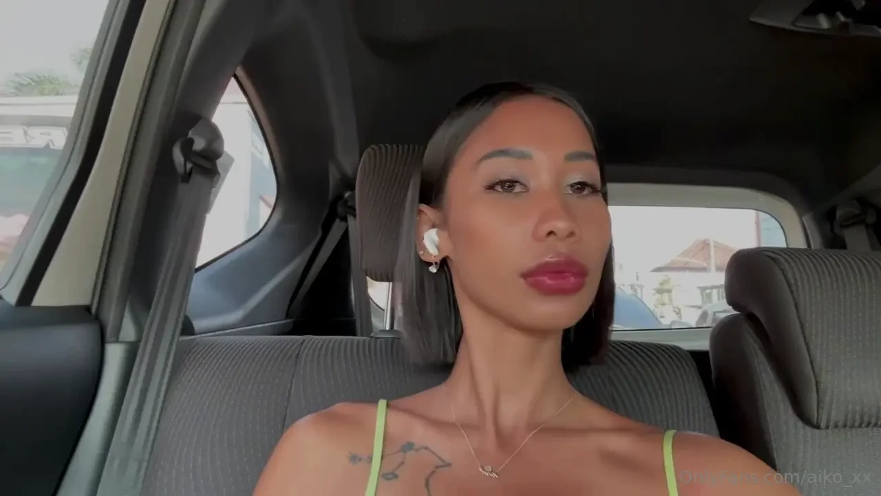 Monday morning kicked off with filming already on my way to the set 