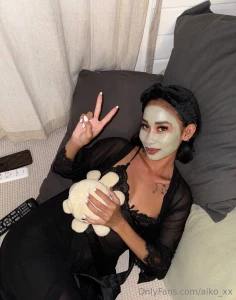 Life as a model means no set schedule ever sure it s cool to have