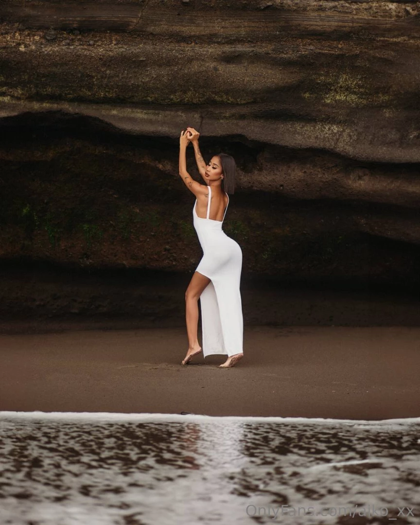 Evenings by the ocean have a magic of their own don t they counting 