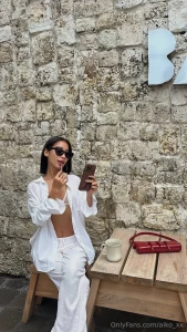 I paint my lips and enter a new week