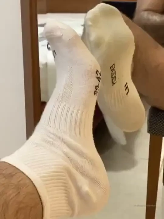 Mmm disfrutalo conmigo dejame las tuyas 