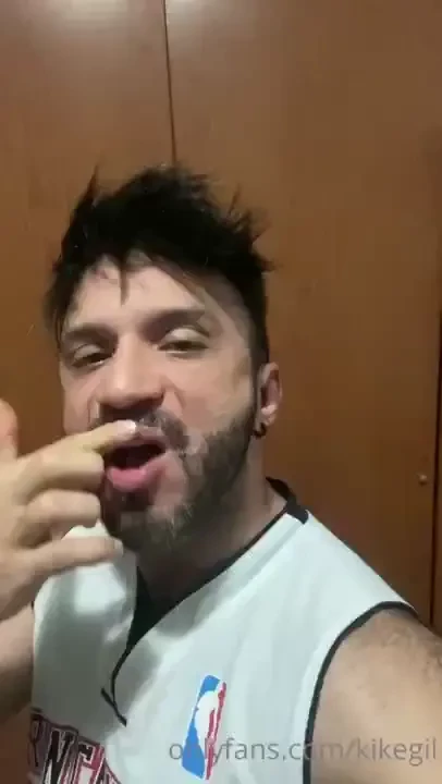 La disfruto tanto quiero la tuya 