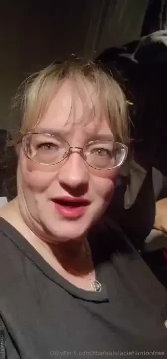 Almost 5 minutes and my second squirt hit my phone and abruptly 