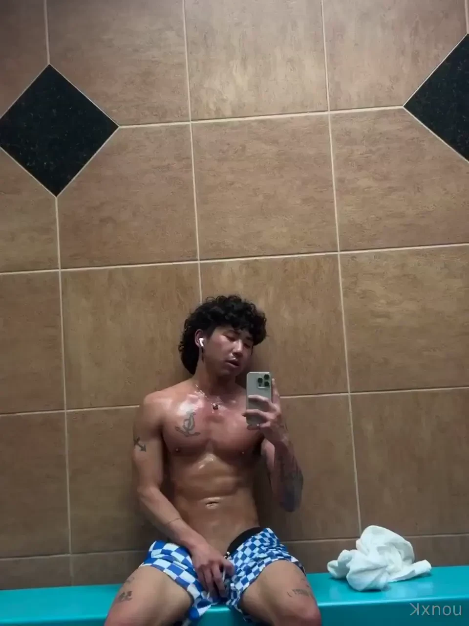 Gym got me all wet and ready all the time now it s time for a massage 