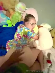 So many videos for me to share on here