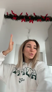 Feeling all the jingle bells vibes slowly getting into the festive