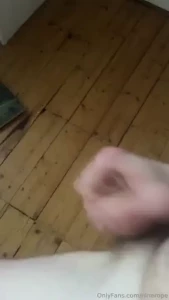 Had a hung bro round for a wank and got him to film my load for you