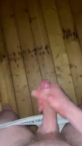Got so horny checking out thatbulge i ended up shooting nine ropes of