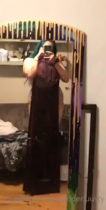 I ll give you youre gift after dinner 