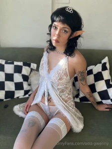 Don t get too close i bite and enchant b-day month come celebrate w me