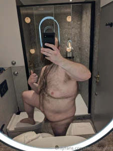 Vacation means hotel bathroom selfies for the boys back home so you