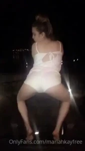 Always seeing what my booty can do