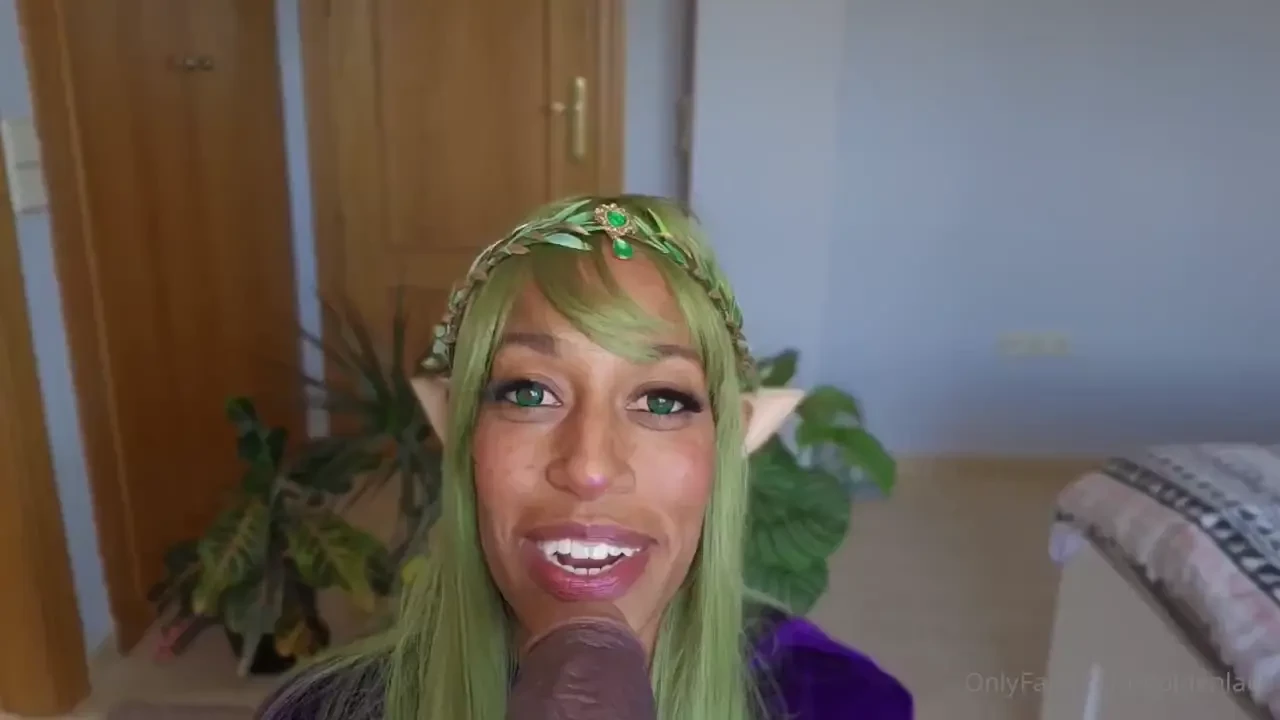 Teaser elf feeding vore available unlocked on my vip page 