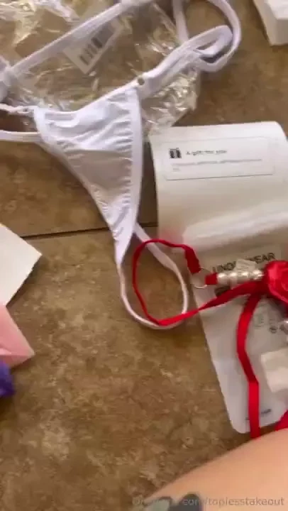 Eeee it s sunday and technically my day off but i opened my door this 