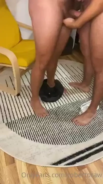 8 5 dl daddy wanted a boy to serve his hairy dick 