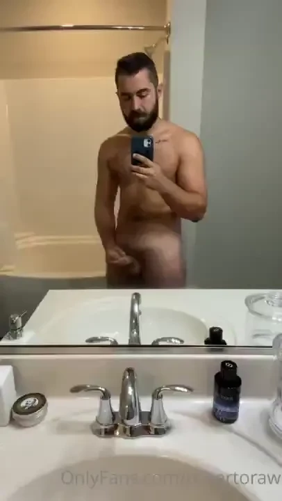 Mirror selfie video 