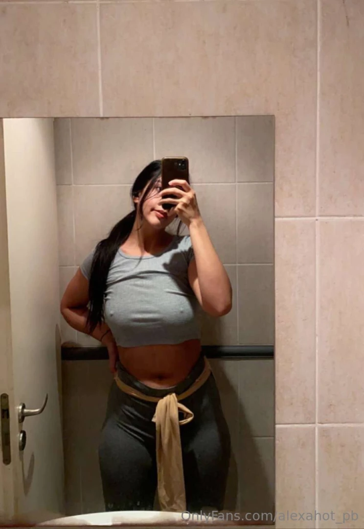 Free ass for the first 10 latinahotbaby latinahotbaby online now vid30 part 7 