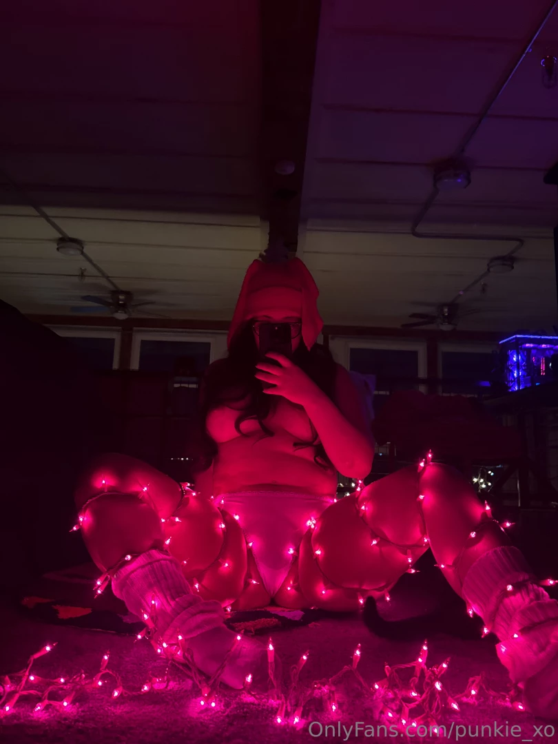 Fuck me with the lights on part 1 