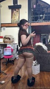 Hey loves i ll be answering dms this week do you like my outfit