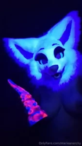 Bad dragon con exclusive toy review
