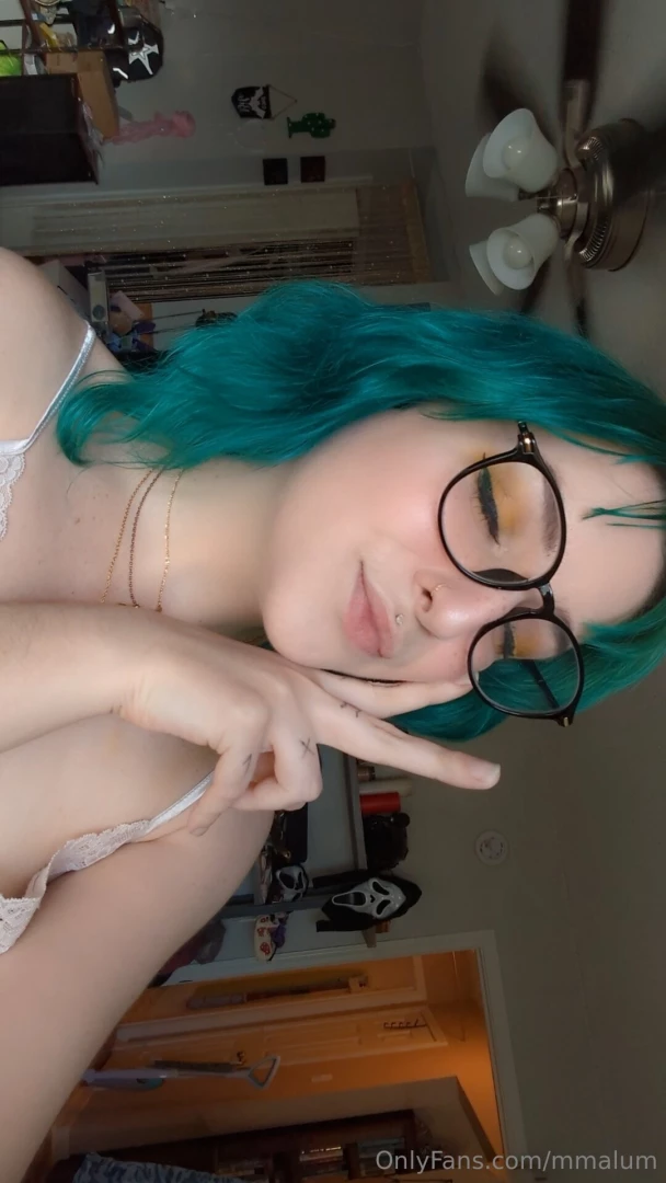 Loving my new hair no one better call me ramona flowers part 3 