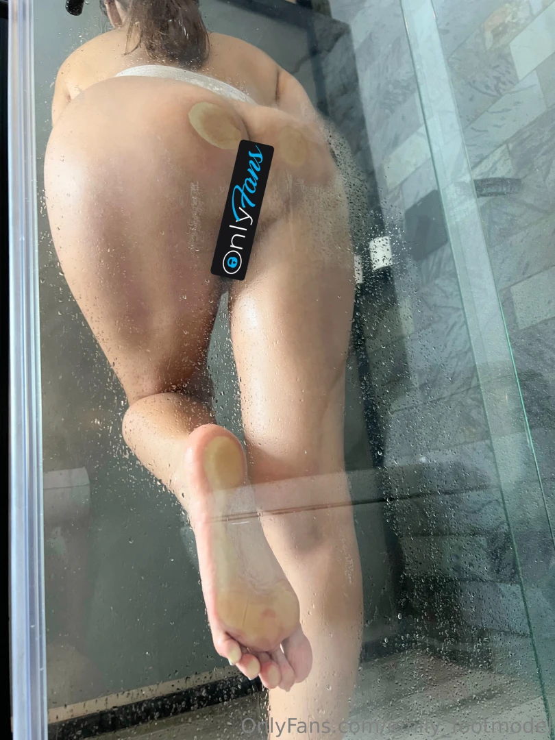 Want to come and get wet with me daddy new set of explicit pictures on 