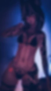 Im glowing in this light dont you think vr facetracking wiggles