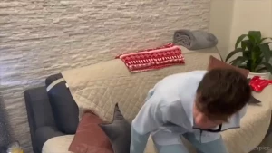 Ho sfondato il culo ad uno sconosciuto ero tranquillo a casa quando un