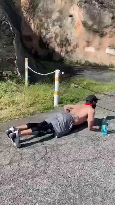 Diamond head workout 