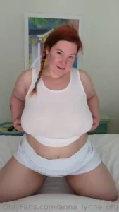 Follow me to my bed https onlyfans com annalynne_ofg part 1
