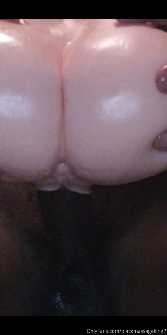 Tight and juicy just like i like it sucked the cum right out of me 
