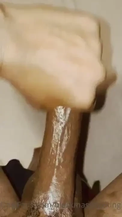 Big tippers get the full scene almost 5 mins long 