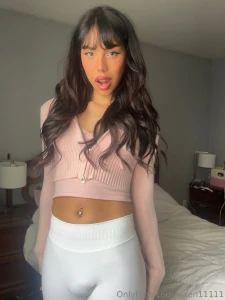 Feeling cozy comfy and ready to tease you a little bitt