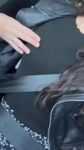 Je me fais pointer la vue de tous i m being pointed out in plain sight