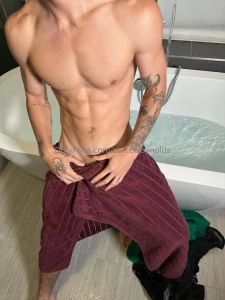 Do you want me to drop the fucking towel again dm me and i ll show you