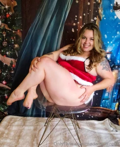 More preview pictures from my little private christmas session enjoy part 9