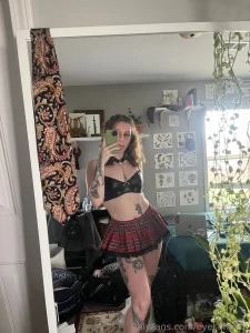 Heyyy -ur fav slut eeeee