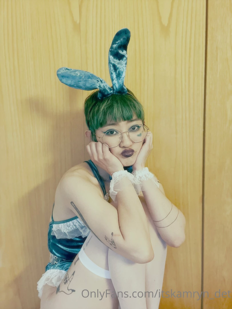 Actually grumpy because who likes mondays part 1 