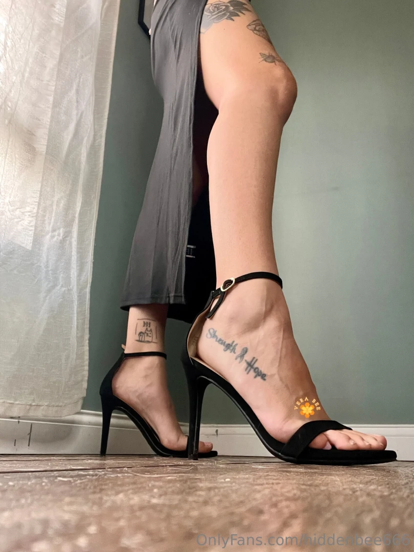 We love a veiny foot 