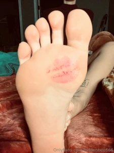 Just a quick kiss part 2