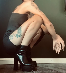 Just waiting around to be spoiled like i deserve to be part 1