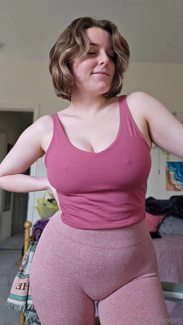 I m gonna go live on my free page for a little stream later today 