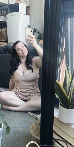 A pg post but a little glimpse into my holiday dress this year what do part 1